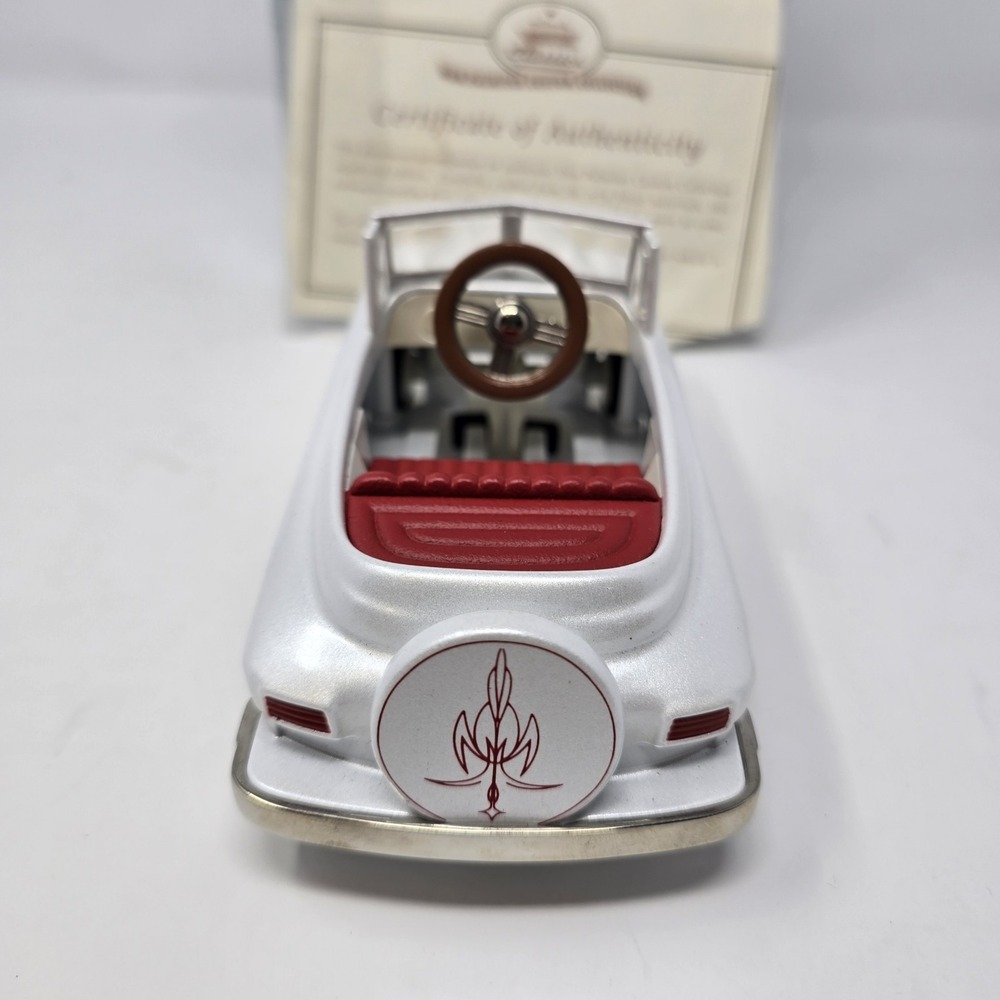 Hallmark Kiddie Car Classics 1950s Custom Convertible Don Palmiter QHG7101 White - Picture 5 of 15
